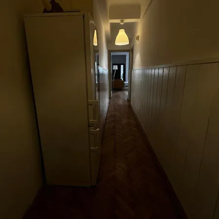 Lifestyle In The Center * Bucarest